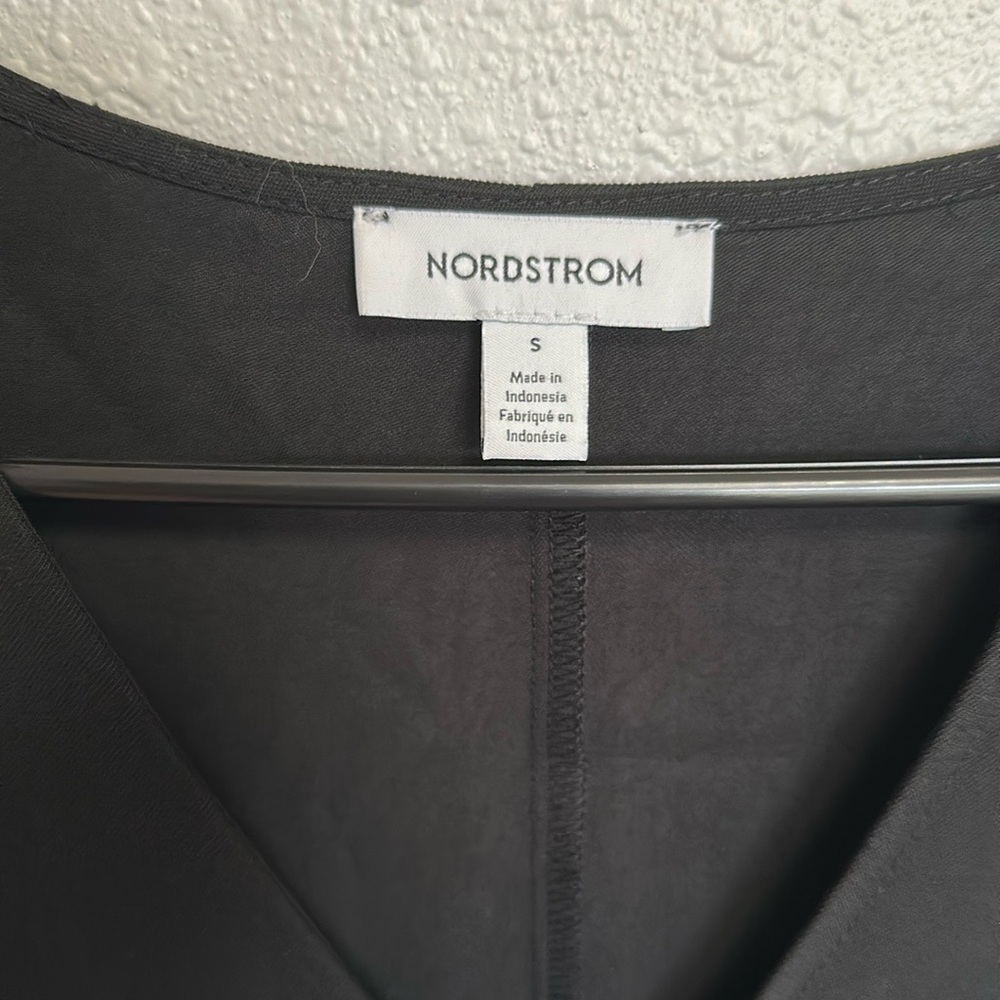 Nordstrom Black V-Neck Bishop Sleeve Dress Size Small - Picture 2 of 9